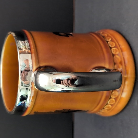 Vintage Lord Nelson Silent Night Pottery Beer Stein, Tan/Silver. - Picture 2 of 10